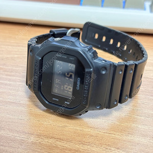 지샥 5600 DW-5600BB 시계 군인시계 군대시계