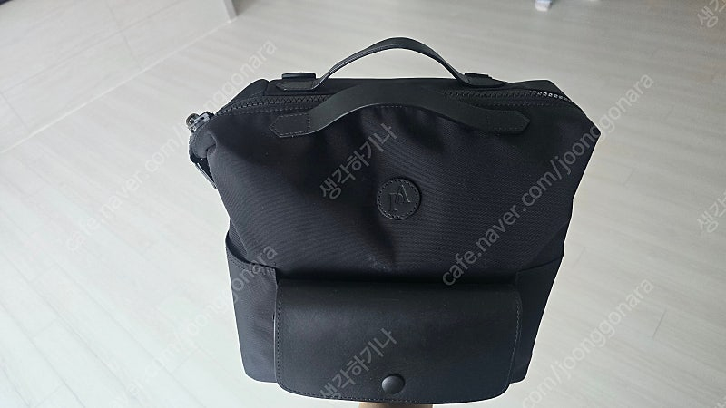 브롬톤 한강 미니백 블랙--2