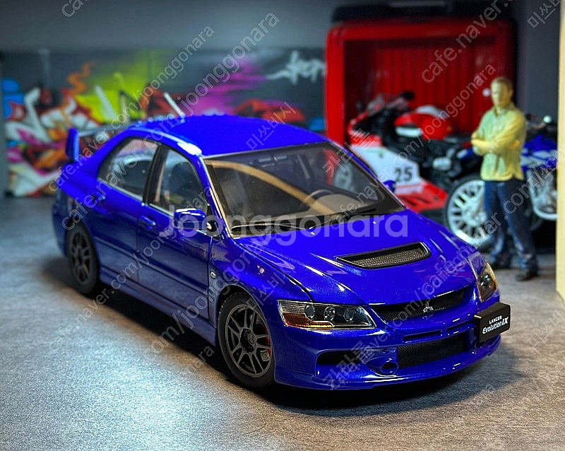 1:18 랜서 에볼루션 블루 한정판 란에보 1/18 S...--1