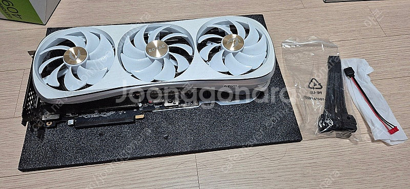 ZOTAC GAMING 지포스 RTX 4090 AMP ...--6