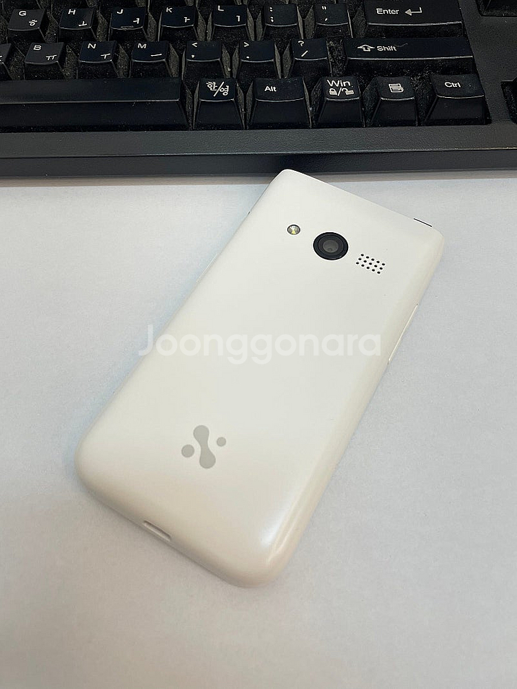 ALT스타일폴더 32GB 화이트 무잔상 상태좋은 중고8...--7