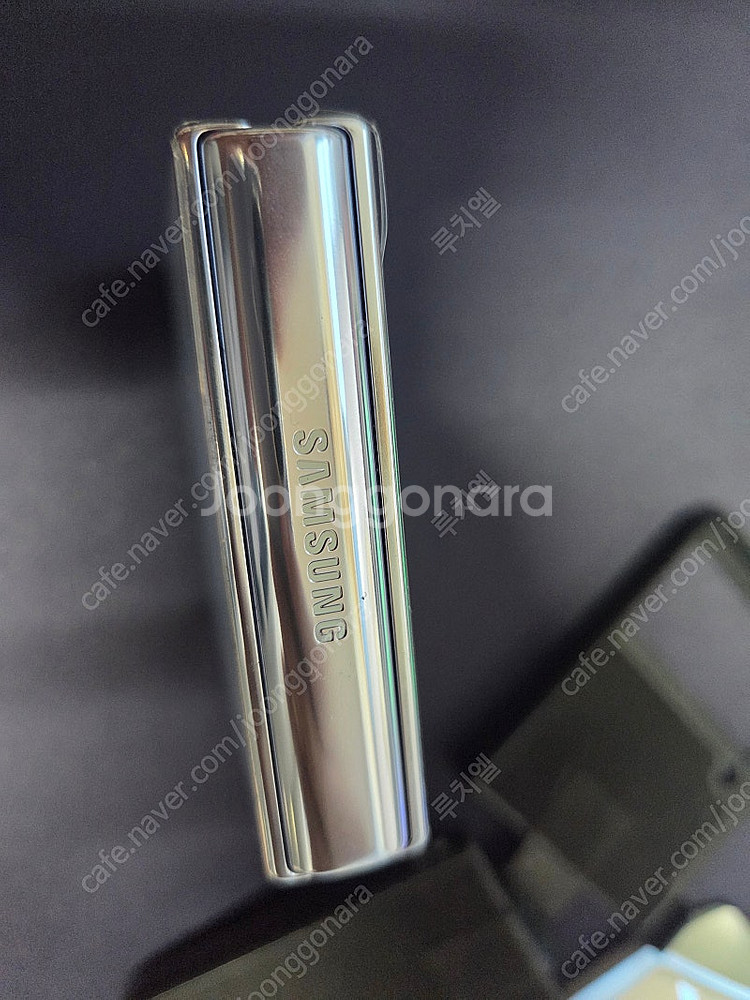 Z플립4 액정교체 수리 완료 풀박스 23만--5