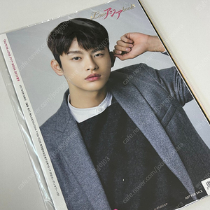 서인국 쇼핑왕루이 일본 잡지 굿즈