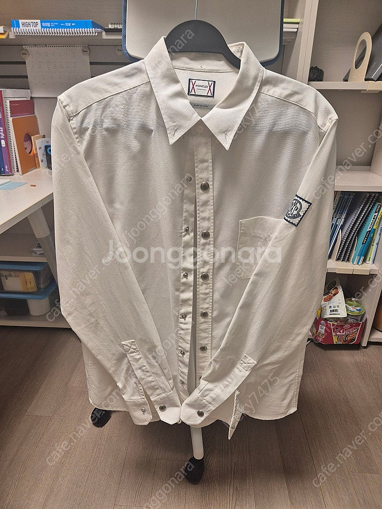 몽클레어 화이트 셔츠--0