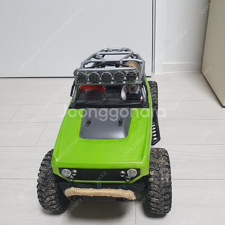 RC카 팝니다. SCX10데드볼트, 베테라 브롱코, 베...--1