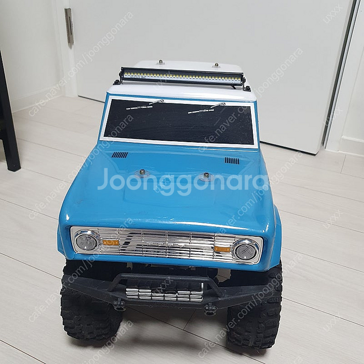 RC카 팝니다. SCX10데드볼트, 베테라 브롱코, 베...--9