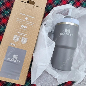 (새상품)스탠리 텀블러 퀜처 591ml 운포 28000원