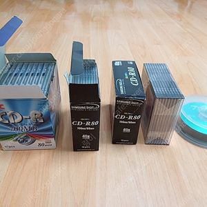 미개봉 공CD 팝니다