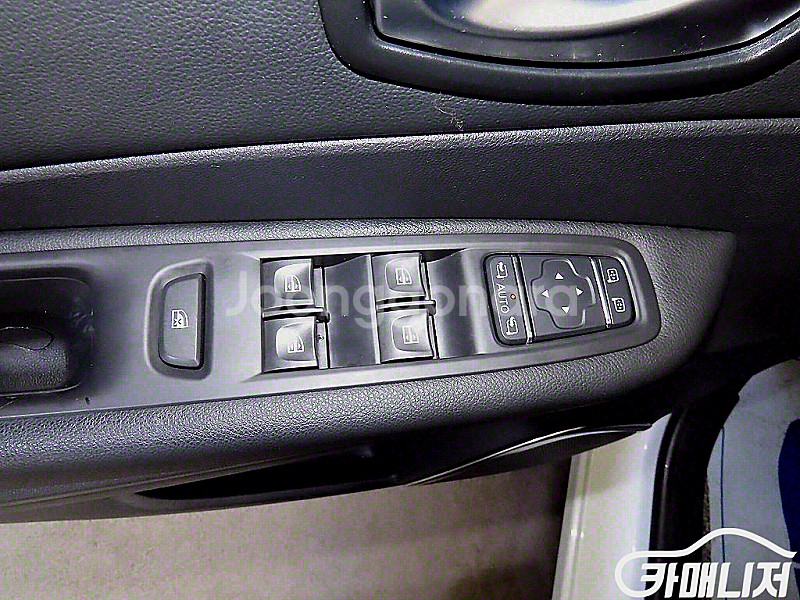 [르노코리아(삼성)]뉴QM3 디젤 1.5 RE 기본형 2018 년 중고차☆신뢰☆믿음☆정직☆고객님께 약속드립니다!--4