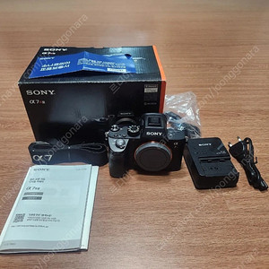 소니 A7R3 바디 + 스몰리그 L플레이트 판매합니다