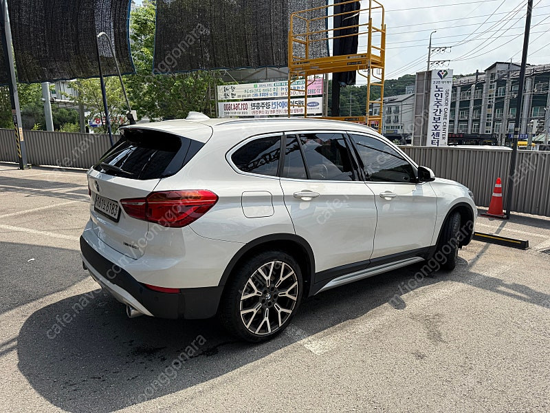 bmw x1 f48 20i xline se--3