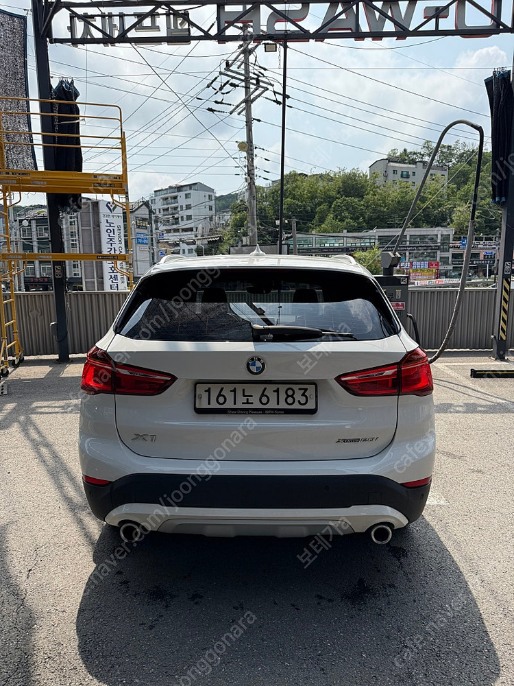 bmw x1 f48 20i xline se--4