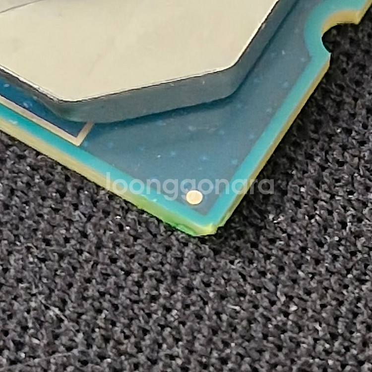 Intel Xeon E5-2697 v4 SR2JV 18...--3