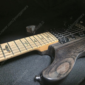 일렉기타 PRS SE swampash special charcoal 판매합니다