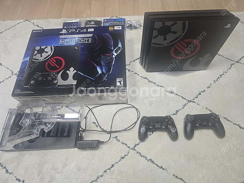 플스4프로 PS4PRO 스타워즈 한정판 8TB팝니다--0