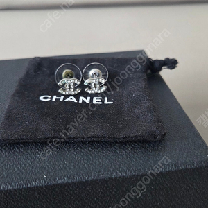 정품 샤넬 미니 cc로고 귀걸이
