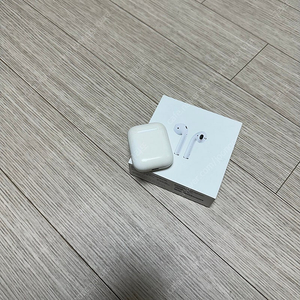 에어팟 2세대 판매합니다.