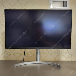 LG 32인치 4K 모니터 (32UN650, 잔상 있음)