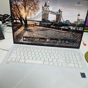 LG gram 17인치 노트북 화이트 (모델명 17Z95P-GR5JK)