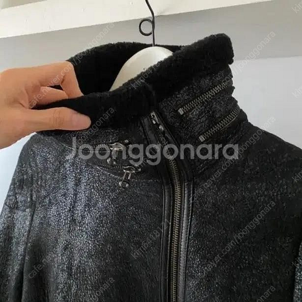 쟈딕앤볼테르 양가죽 무스탕 자켓 55--4