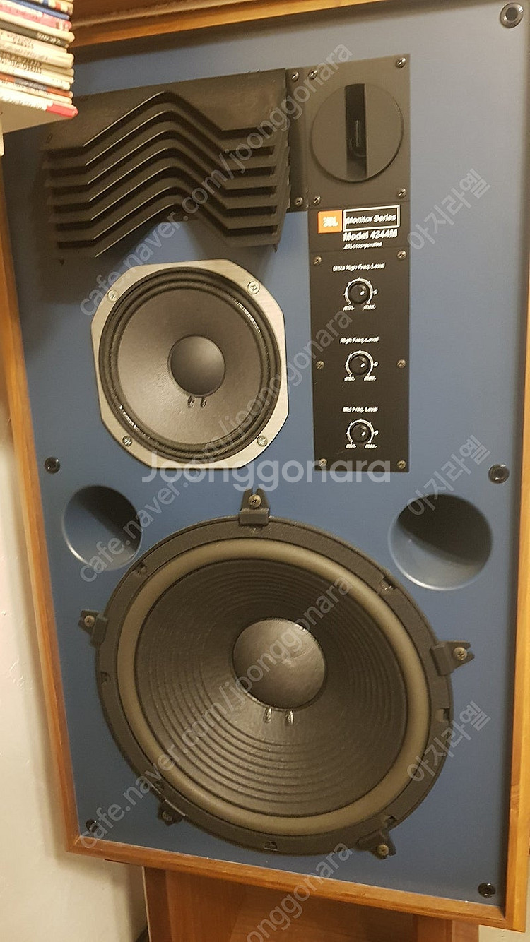 JBL 4344M 스피커 판매합니다.--1