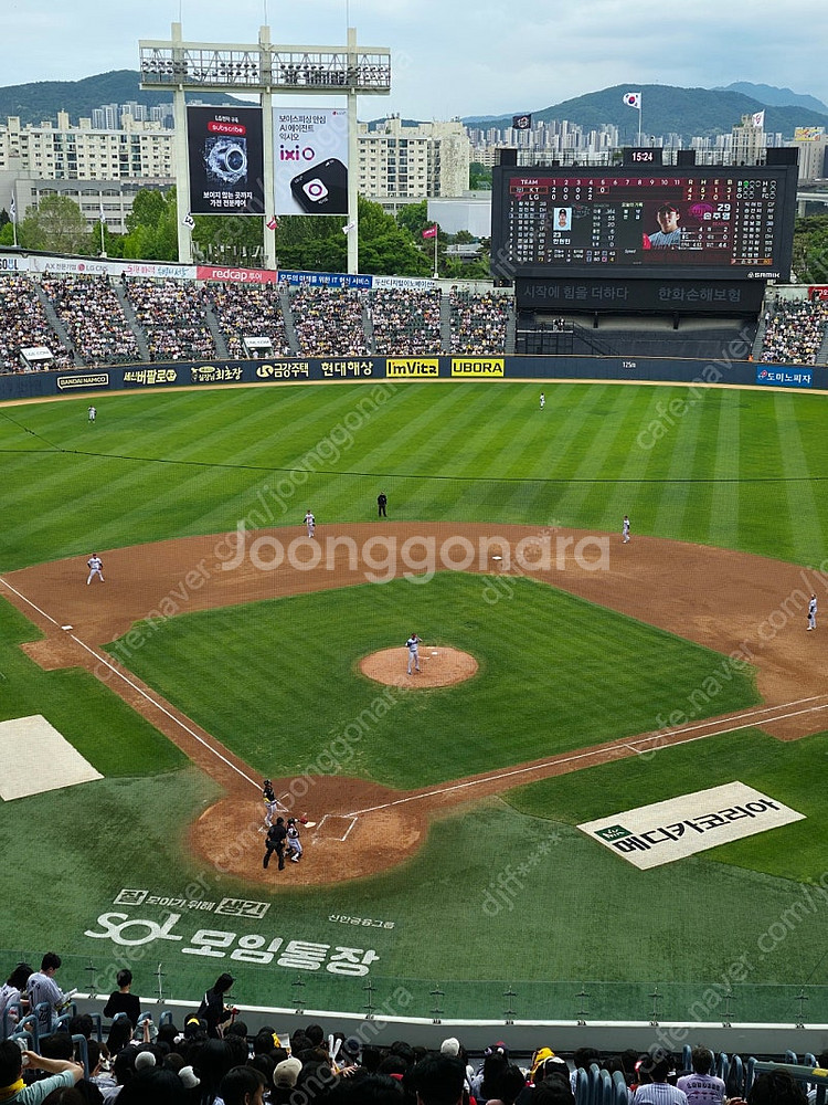 5월31일(토) LG VS 삼성 중앙 네이비 통로 4연...--0