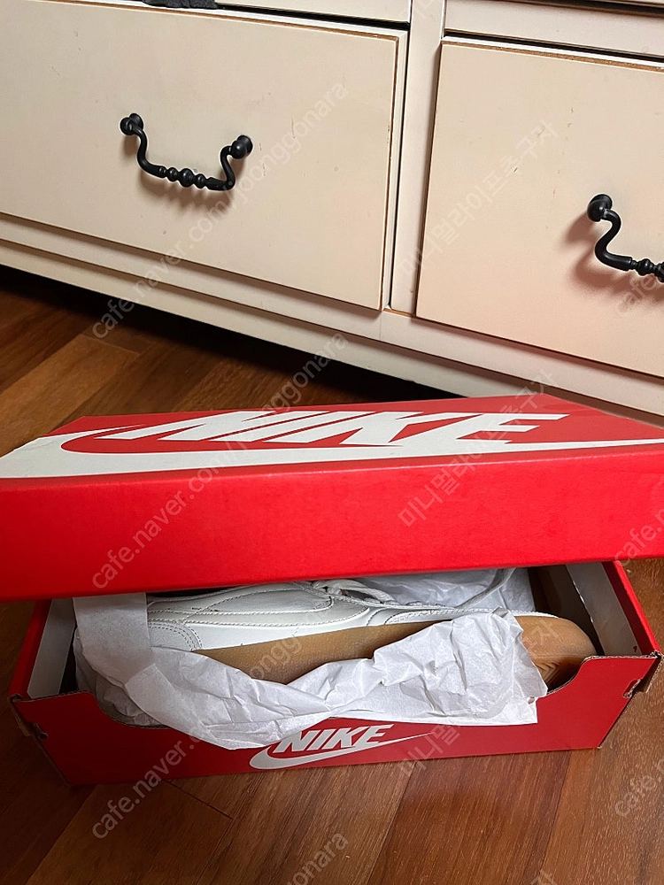 나이키킬샷2화이트 이미지