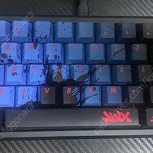 베놈 60he 판매합니다.