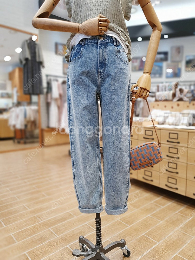 써스데이아일랜드 배기핏 청바지 24년도신상--6