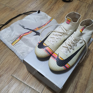 나이키 머큐리얼 슈퍼플라이6 cr7 270 fg