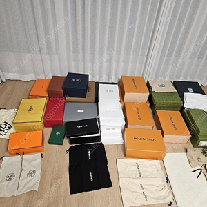 명품상자 더스트백 디올 루비통 샤넬 구찌 에르메스 프라다 고야드 버버리 팬디