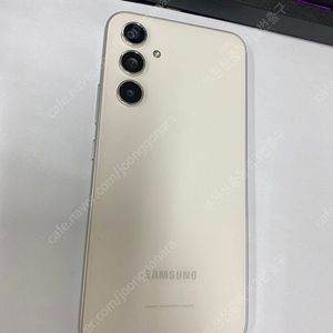 204317 SK 갤럭시퀀텀4 화이트 특SSS급 128GB 무잔상 개통일 23년형 9월달 자녀폰 선물용 23만 부천