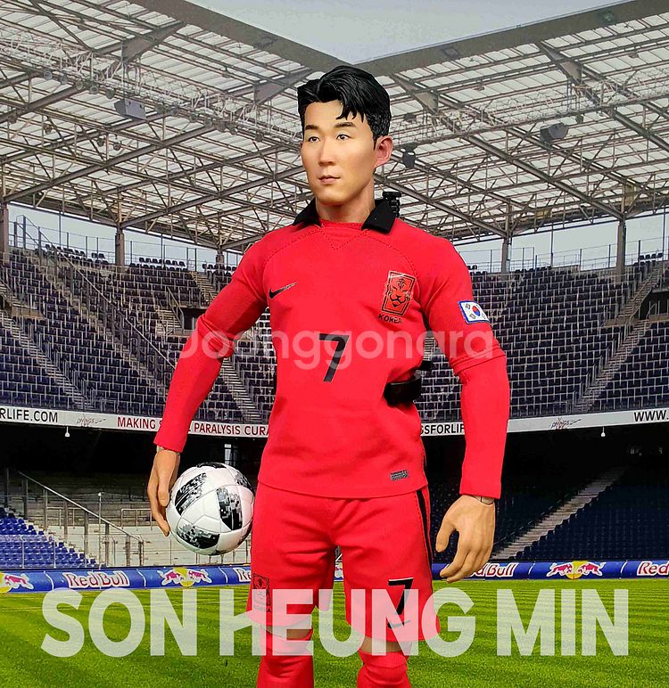 (개인소장)손흥민 2022 월드컵 커스텀 12인치 피규...--1