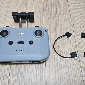 DJI 매빅미니2/미니SE/미니2SE/미니4K/미니1 조종기,숄더백,날개가드,날개 처분해요 !