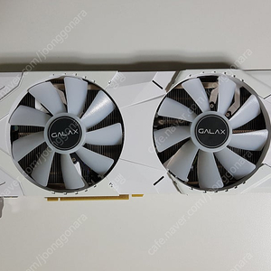 갤럭시 2080 super 화이트 팝니다