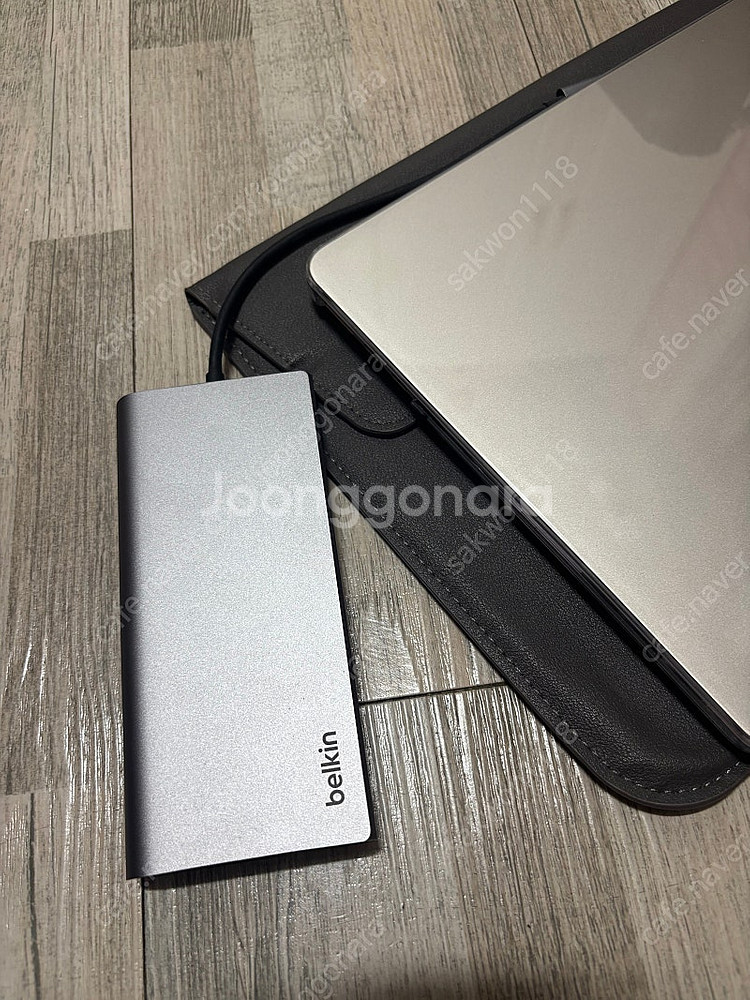 맥북 에어 M2 8GB/256GB 스타라이트 13인치--4