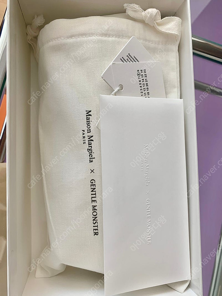 젠틀몬스터 마르지엘라 mm114 블랙 새제품 판매합니다 이미지