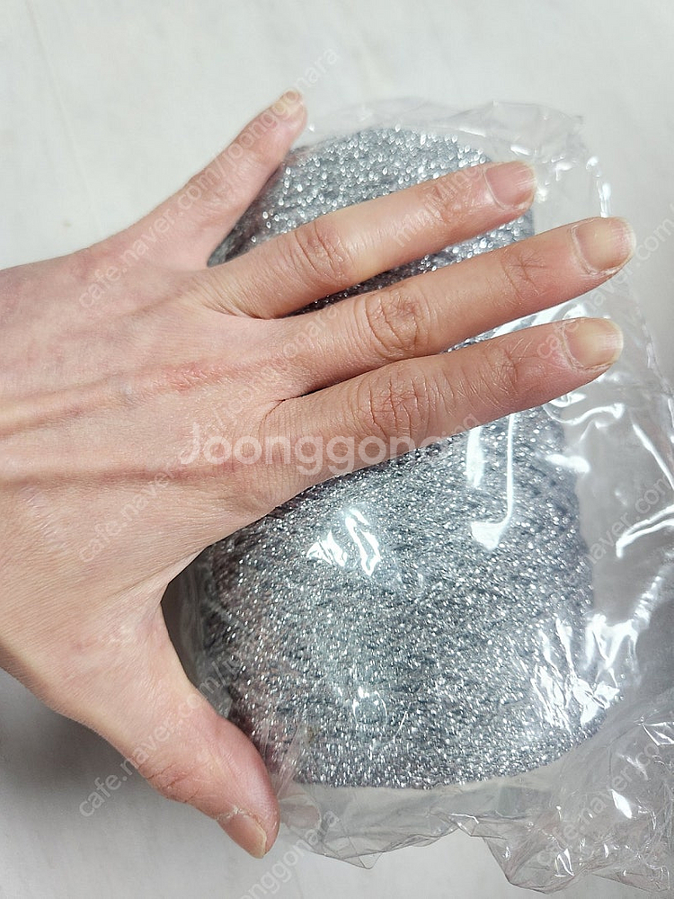 실버 스파클링 메탈릭 반짝이 뜨개실 2mm 200g 새...--1