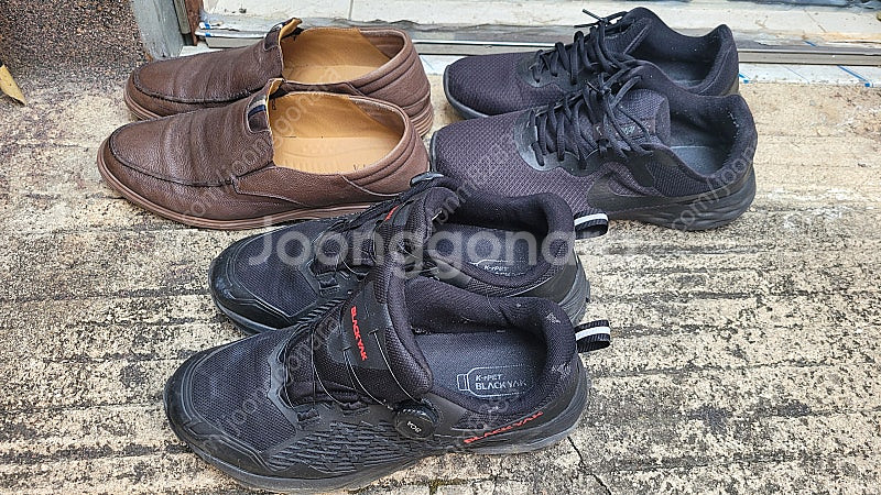블랙야크 등산화.나이키 조깅화.남성 로퍼3컬레(280)...--0