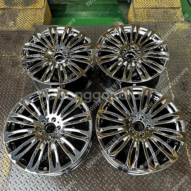 20인치 벤츠 W222 S560 마이바흐 화이트크롬 중...--0