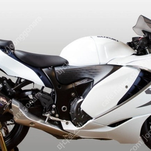 [미개봉] 스즈키(SUZUKI) 하야부사(HAYABUSA) 신형 M4 카본 듀얼 슬립온 머플러 판매(구조 변경 서류제공 + 구조 변경 가능)