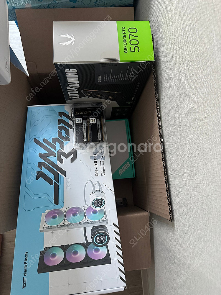 9600x, 램, RTX 5070, 케이스, 수냉쿨러,...--0