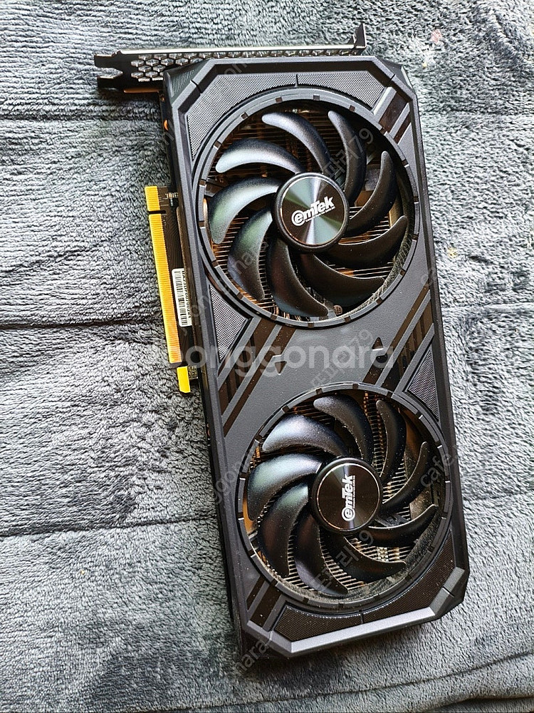 이엠텍 rtx 4070 super팝니다 거의새것이에요--0