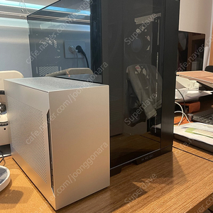 SFF ITX 7950X3D 96gb p41 반본체