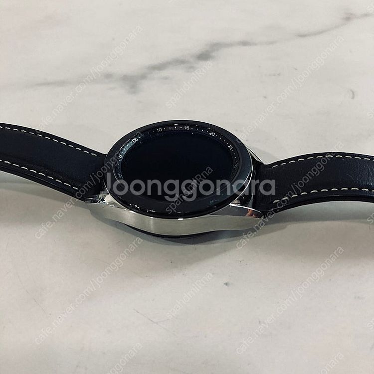 갤럭시 워치3 실버 41MM S급 매우깨끗 3만원 판매...--4