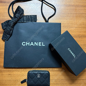 가격내림) 샤넬 블랙 캐비어 지퍼돌이 지갑 새상품