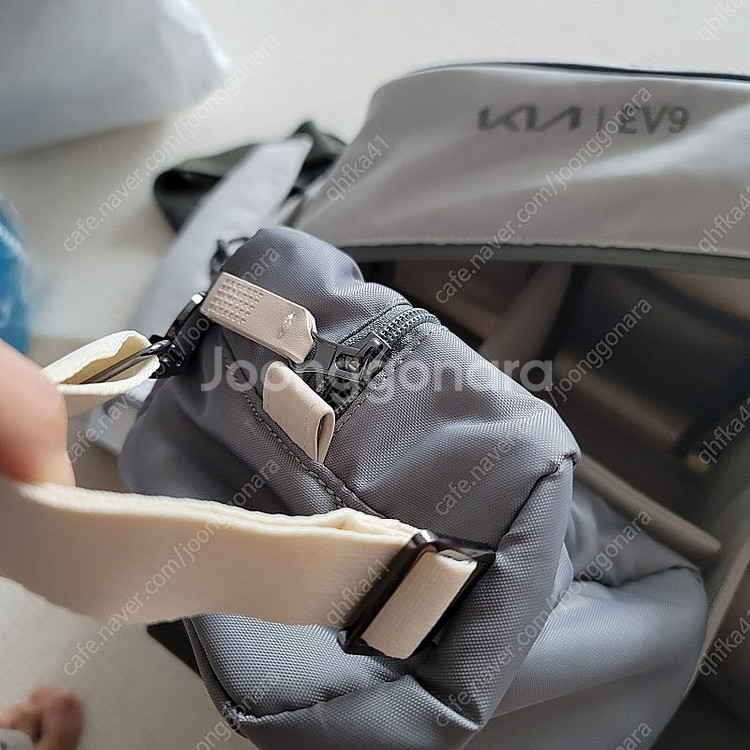 스타벅스 콜라보 기아 여행가방 +텀블러세트--5