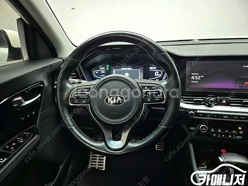 [기아]더 뉴 니로 1.6 HEV 노블레스 스페셜 (5...--9