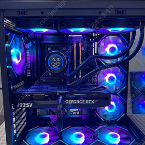 [게이밍 PC] Ryzen 7 9800X3D 반본체 / 그래픽카드 추가 문의