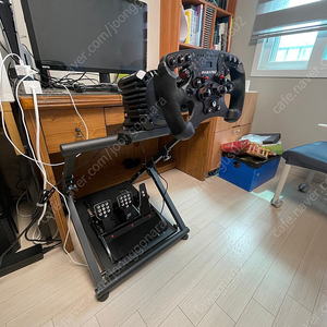 파나텍 GT dd pro (8Nm) + 클럽스포츠 포뮬러 V2.5X + 클럽스포츠 페달 V3 판매합니다.